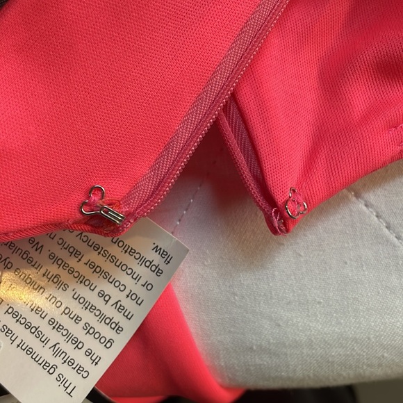 Betsy Adam gown - Picture 12 of 12